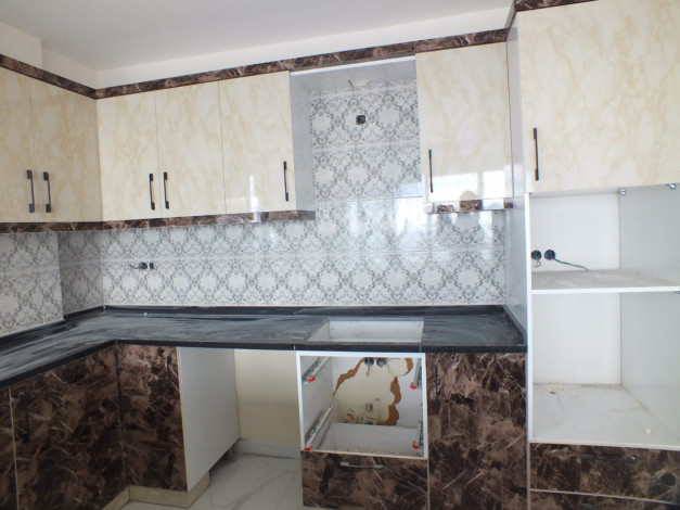 Квартира 2+1 в центральной части Алании с собственным садом и видом на море, 100 м2 - Ракурс 16