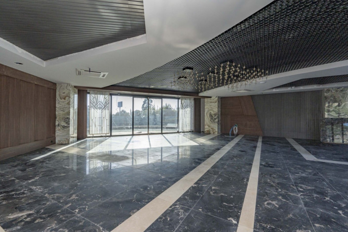 Просторная трехкомнатная квартира в шикарном комплексе в районе Каргыджак, 140 м2 - Ракурс 10