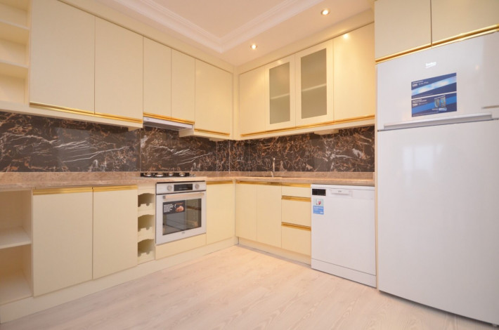 Квартира 2+1 с ремонтом и новой мебелью в Махмутларе, 100 м2 - Ракурс 10