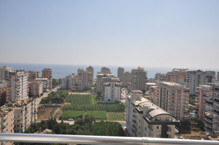 Четырехкомнатная квартира-дуплекс в одном из лучших комплексов Махмутлара, 165 м2 - Ракурс 4