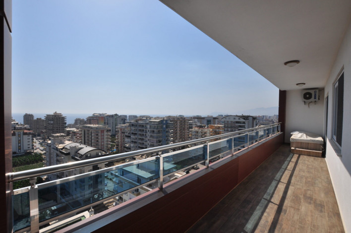 Четырехкомнатная квартира-дуплекс в одном из лучших комплексов Махмутлара, 165 м2 - Ракурс 12