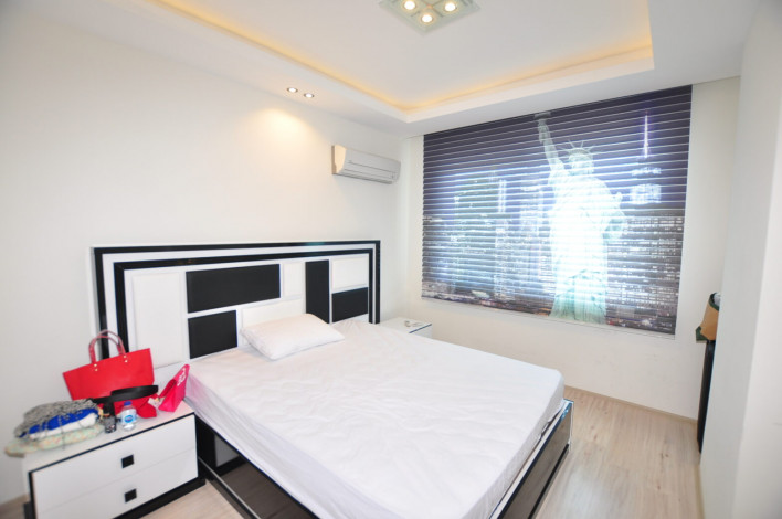 Четырехкомнатная квартира-дуплекс в одном из лучших комплексов Махмутлара, 165 м2 - Ракурс 20