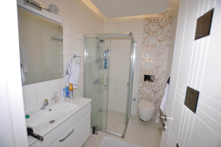 Четырехкомнатная квартира-дуплекс в одном из лучших комплексов Махмутлара, 165 м2 - Ракурс 24