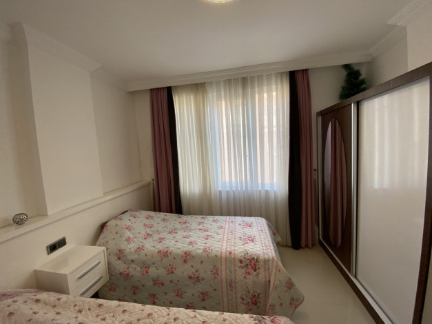 Трехкомнатная меблированная квартира в Махмутлар, 110 м2 - Ракурс 14