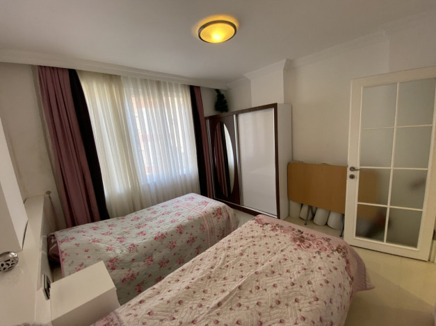 Трехкомнатная меблированная квартира в Махмутлар, 110 м2 - Ракурс 15