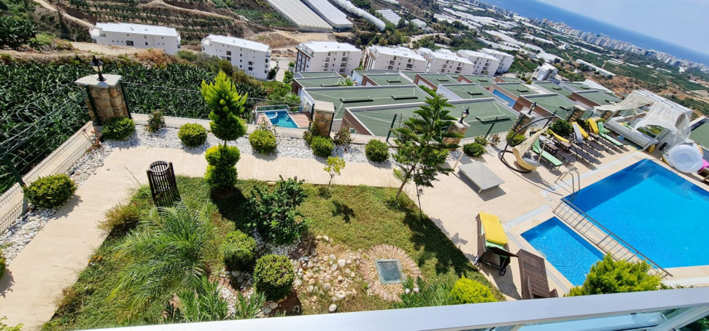 Вилла 3+1 в комплексе с инфраструктурой в районе Каргыджак, 280 м2 - Ракурс 13