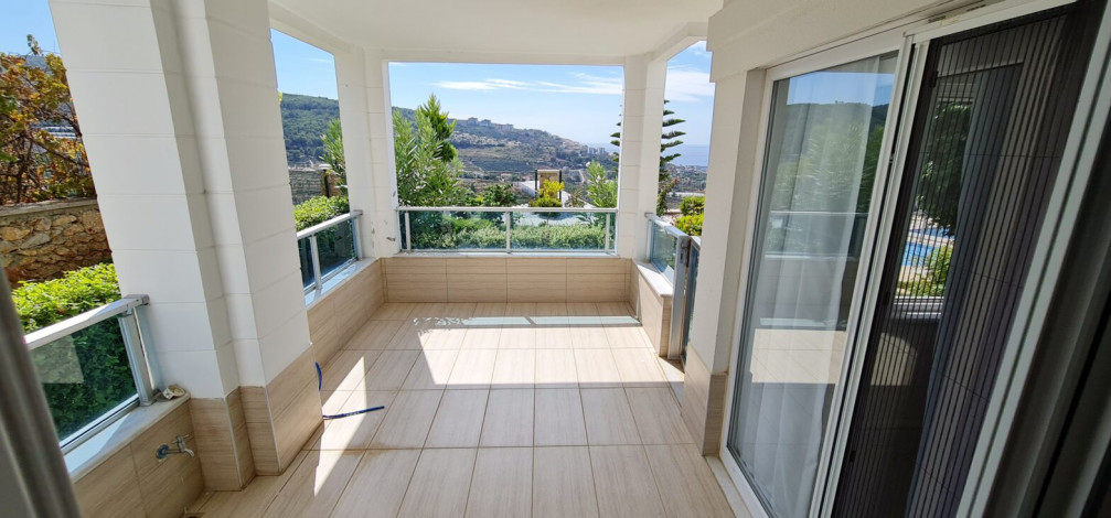 Вилла 3+1 в комплексе с инфраструктурой в районе Каргыджак, 280 м2 - Ракурс 35