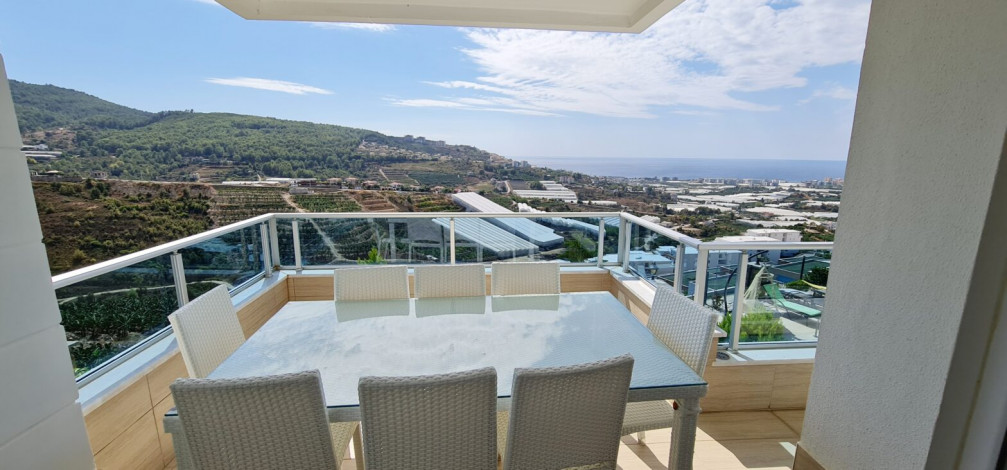 Вилла 3+1 в комплексе с инфраструктурой в районе Каргыджак, 280 м2 - Ракурс 43