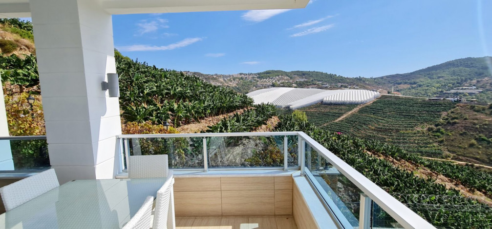 Вилла 3+1 в комплексе с инфраструктурой в районе Каргыджак, 280 м2 - Ракурс 44