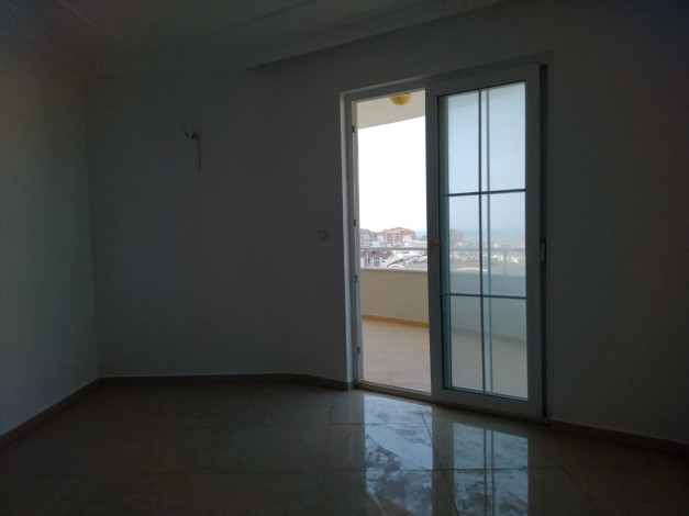 Трехкомнатная квартира в 500 метрах от пляжа с видом на море в районе Авсаллар, 90 м2 - Ракурс 7