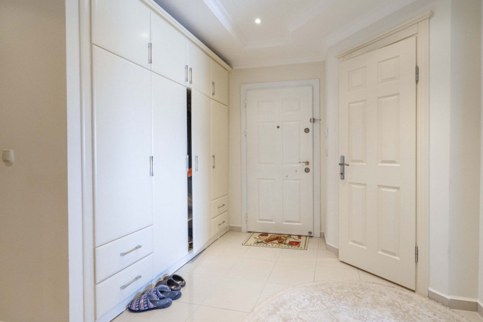 Шикарная меблированная квартира большой площади в Махмутлар, 130м - Ракурс 8