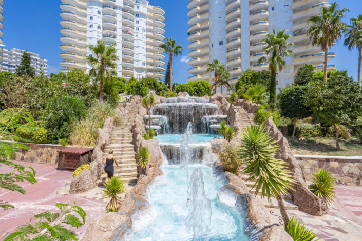 Шикарная меблированная квартира большой площади в Махмутлар, 130м - Ракурс 27