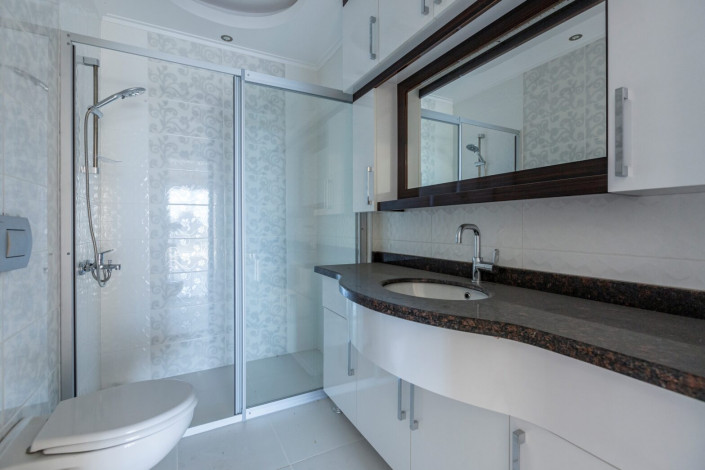 Трехкомнатная квартира в комплексе с хорошей инфраструктурой в Махмутларе, 120м - Ракурс 11