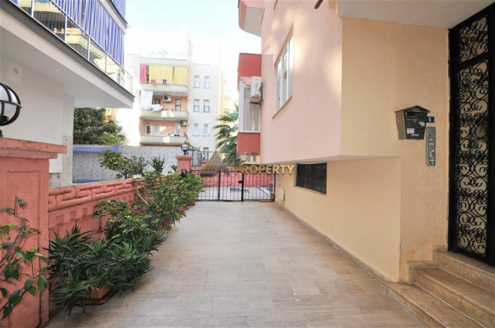 Квартира 2+1 в Махмутларе с мебелью, 115 м2 - Ракурс 3