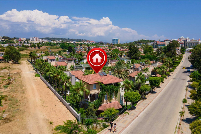 Трехуровневая вилла 4+2 в 300 м от моря в Авсалларе, 200 м2 - Ракурс 2