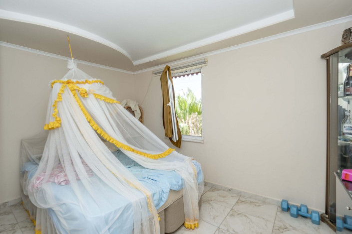 Трехуровневая вилла 4+2 в 300 м от моря в Авсалларе, 200 м2 - Ракурс 24