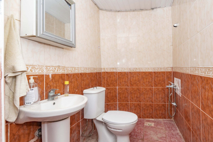 Трехуровневая вилла 4+2 в 300 м от моря в Авсалларе, 200 м2 - Ракурс 28