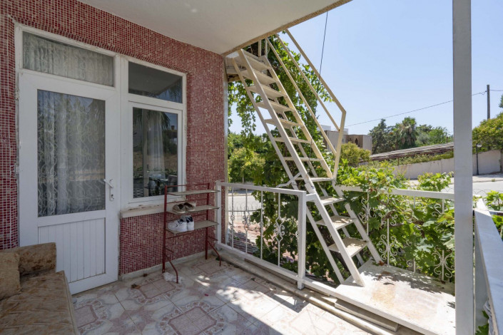 Трехуровневая вилла 4+2 в 300 м от моря в Авсалларе, 200 м2 - Ракурс 29