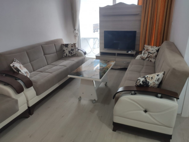 Бюджетная трехкомнатная квартира с мебелью и техникой в районе Махмутлар, 90 м2 - Ракурс 7