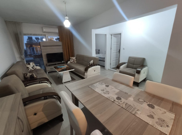 Бюджетная трехкомнатная квартира с мебелью и техникой в районе Махмутлар, 90 м2 - Ракурс 8