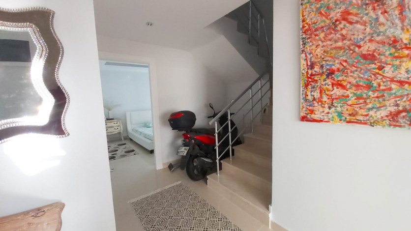 Пентхаус 4+1 в Махмутларе с красивыми видами, 220 м2 - Ракурс 16