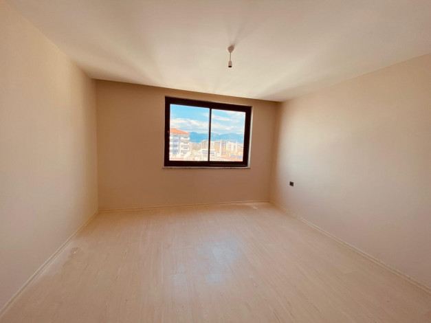 Двухкомнатная квартира с Махмутлар с видом на море и горы, 68 м2 - Ракурс 3