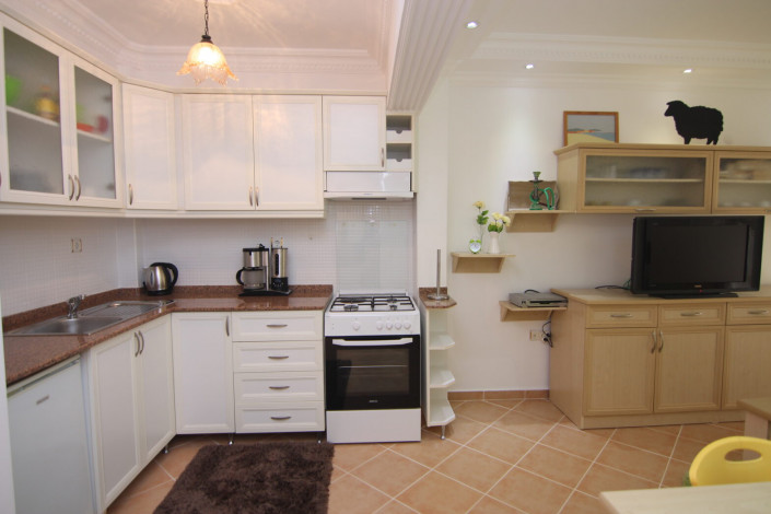 Двухкомнатная квартира всего в 300 метрах от моря в Махмутлар, 50 м2 - Ракурс 8