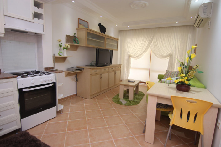 Двухкомнатная квартира всего в 300 метрах от моря в Махмутлар, 50 м2 - Ракурс 12