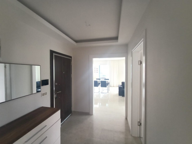 Трехкомнатная меблированная квартира на улице Ататюрк в центральной части района Махмутлар, 115м - Ракурс 8