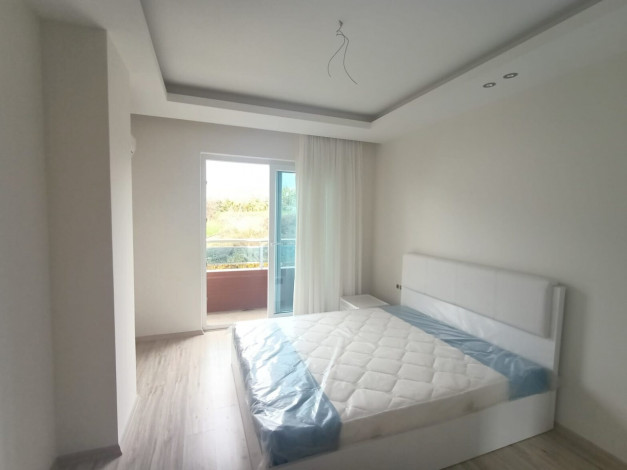 Трехкомнатная меблированная квартира на улице Ататюрк в центральной части района Махмутлар, 115м - Ракурс 9