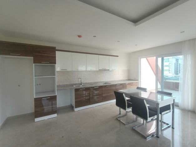 Трехкомнатная меблированная квартира на улице Ататюрк в центральной части района Махмутлар, 115м - Ракурс 30