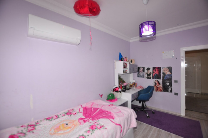 Меблированный пятикомнатный дуплекс с боковым видом на море и горы в районе Махмутлар, 280м - Ракурс 14