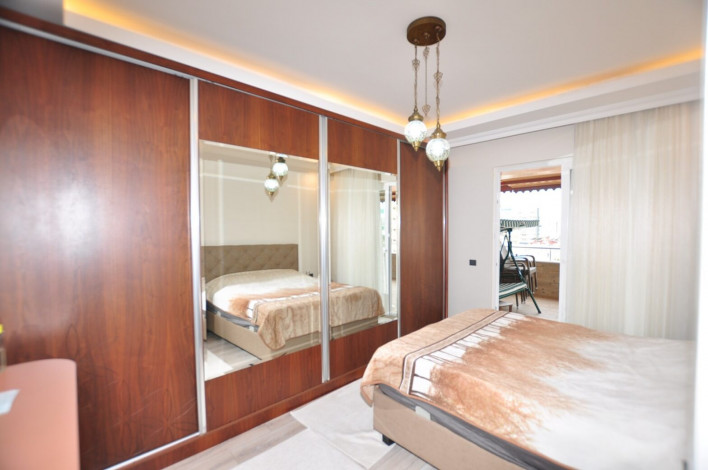 Меблированный пятикомнатный дуплекс с боковым видом на море и горы в районе Махмутлар, 280м - Ракурс 18