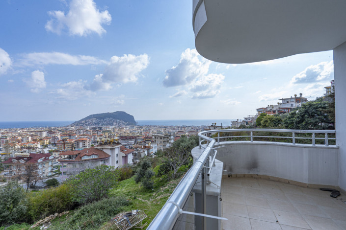 Полностью меблированная трехкомнатная квартира в центре города Аланья с видом на море, 75 м2 - Ракурс 10