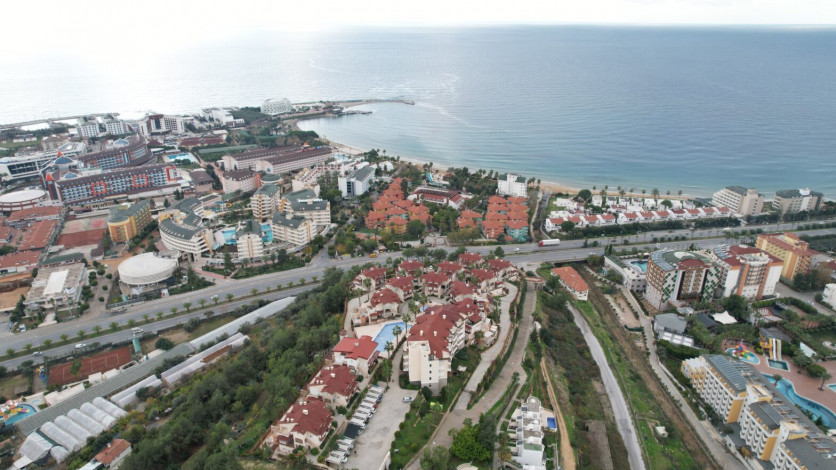 Квартира в курортном поселке с богатой внутренней инфраструктурой в Конаклы, 87м - Ракурс 2