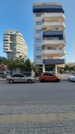 Четырехкомнатная квартира –пентхаус в районе Махмутлар, 234м - Ракурс 3