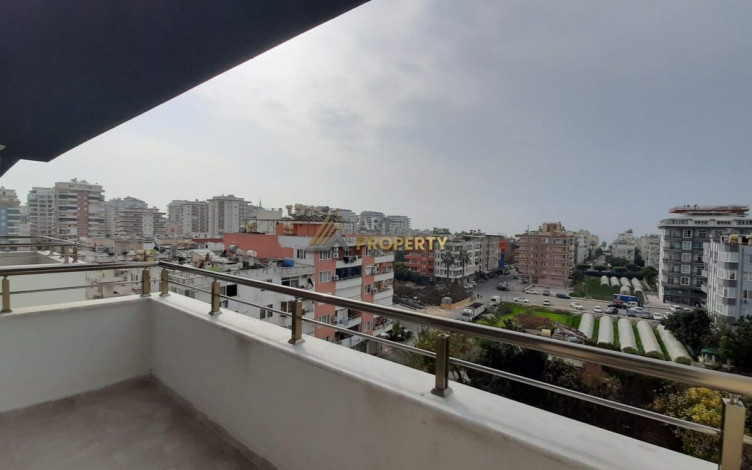 Четырехкомнатная квартира –пентхаус в районе Махмутлар, 234м - Ракурс 4