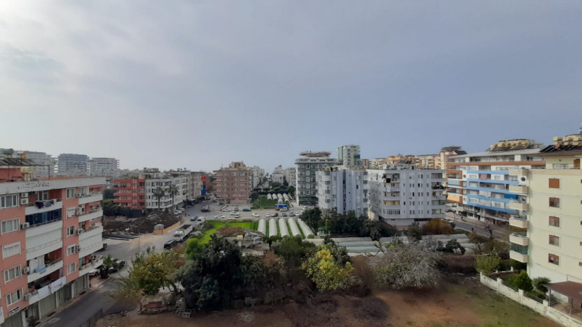 Четырехкомнатная квартира –пентхаус в районе Махмутлар, 234м - Ракурс 5