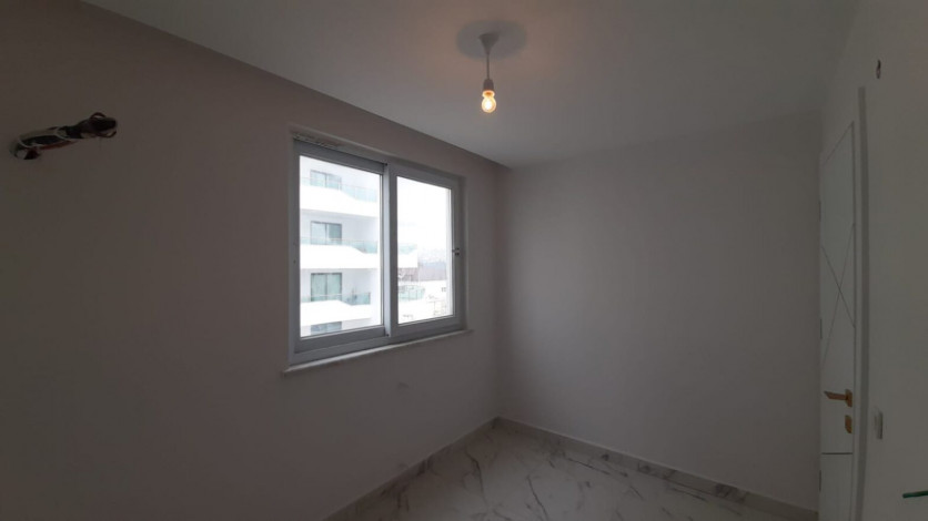 Четырехкомнатная квартира –пентхаус в районе Махмутлар, 234м - Ракурс 7