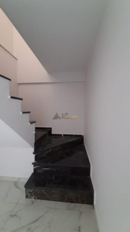 Четырехкомнатная квартира –пентхаус в районе Махмутлар, 234м - Ракурс 11