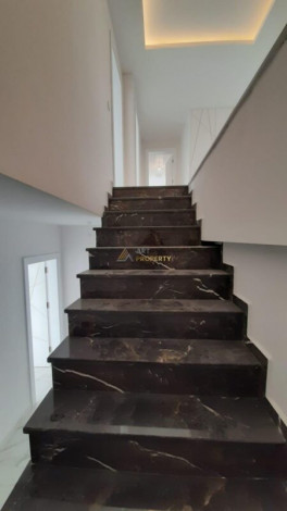 Четырехкомнатная квартира –пентхаус в районе Махмутлар, 234м - Ракурс 13