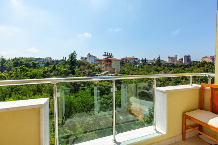 Две меблированные квартиры 2+1 с шикарным видом на Торосские горы в Обе, 125 м2 - Ракурс 38