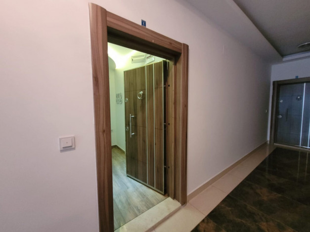 Двухкомнатная меблированная квартира в центре Алании, 80м - Ракурс 15