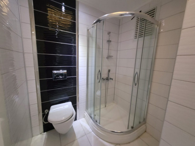 Двухкомнатная меблированная квартира в центре Алании, 80м - Ракурс 16