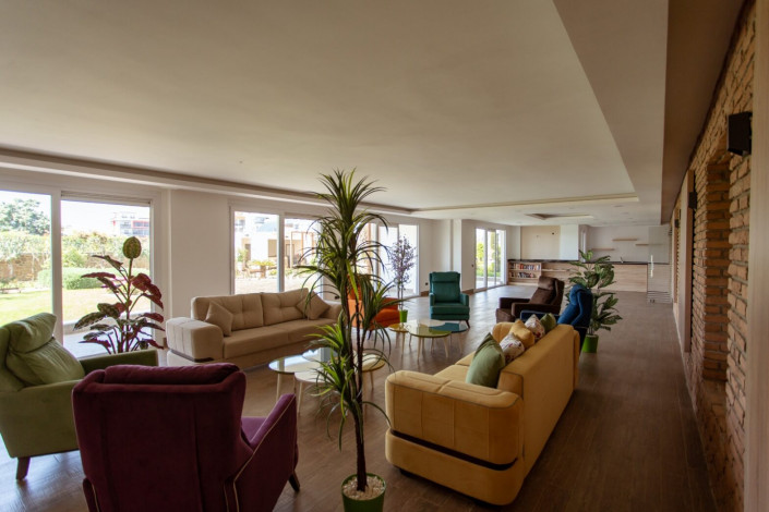 Современная просторная квартира с хорошей инфраструктурой в районе Оба, 70 м2 - Ракурс 23