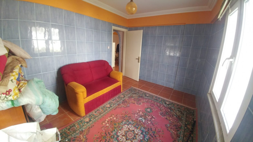 Меблированная бюджетная трехкомнатная квартира в районе Оба, 80 м2 - Ракурс 5