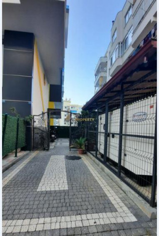 Трехкомнатная квартира в 200 метрах от моря в районе Махмутлар, 100 м2 - Ракурс 8