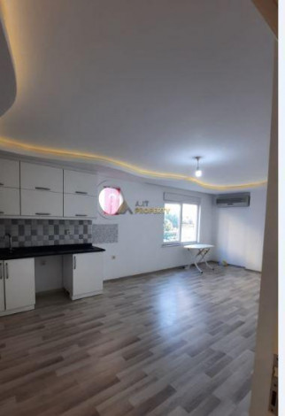 Трехкомнатная квартира в 200 метрах от моря в районе Махмутлар, 100 м2 - Ракурс 11