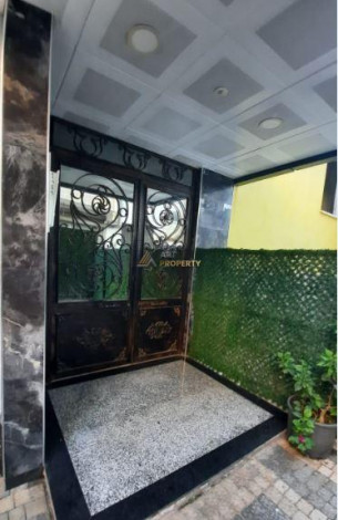 Трехкомнатная квартира в 200 метрах от моря в районе Махмутлар, 100 м2 - Ракурс 12