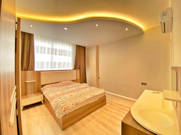 Меблированная четырехкомнатная квартира в районе Махмутлар, 150м - Ракурс 7